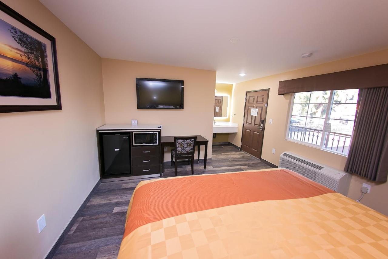 Garey Hotel Pomona